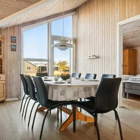 Ode - 350m From The Sea By Interhome *